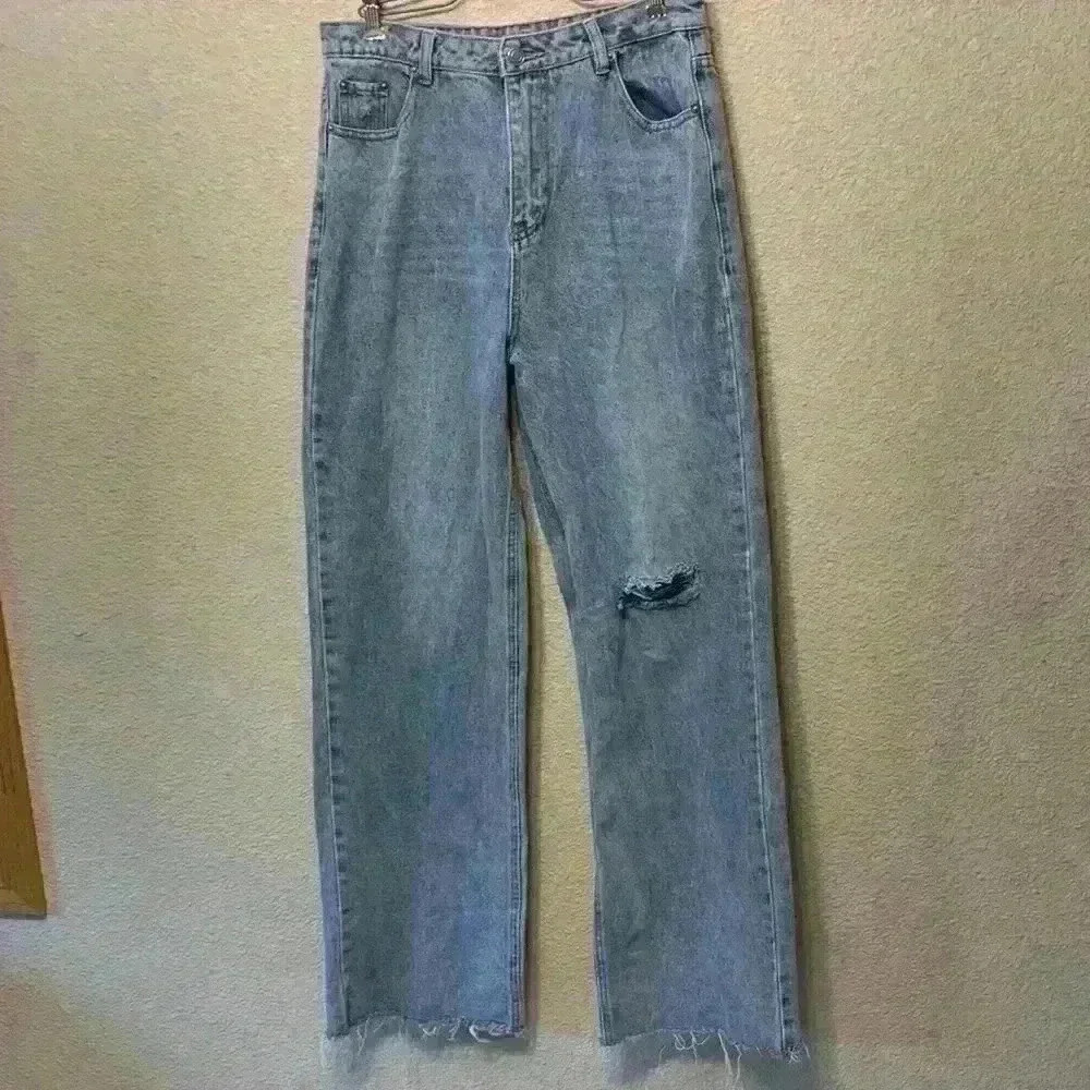 Beige Botanty wide leg jean sz L high rise high waisted distressed medium wash